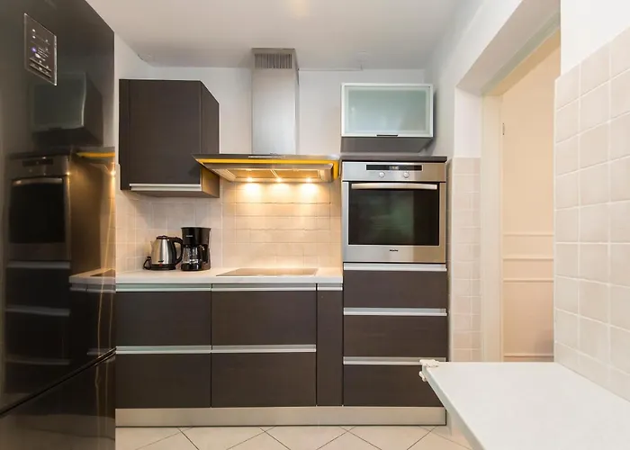 Parentium Apartament *